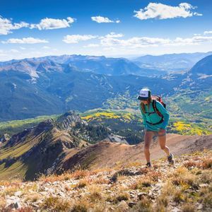 Meet your Posher, Sierra